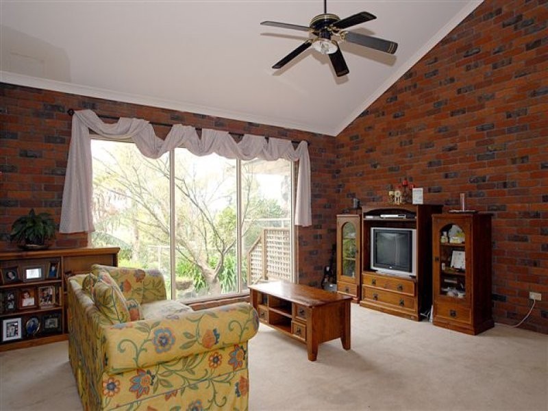 186-188 Hallam North Road, Narre Warren North VIC 3804