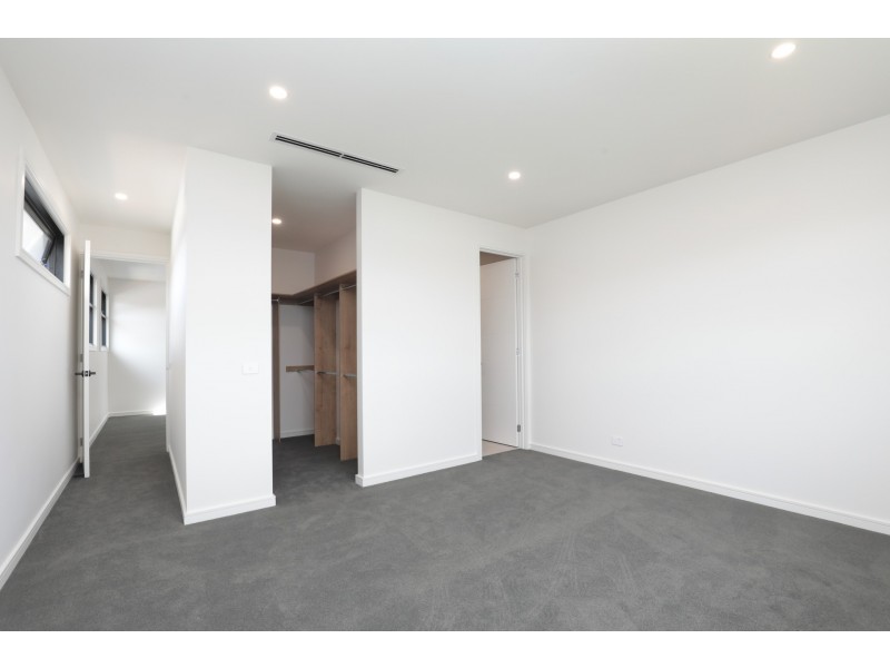 1A/1 Kimpton Street, Cheltenham VIC 3192