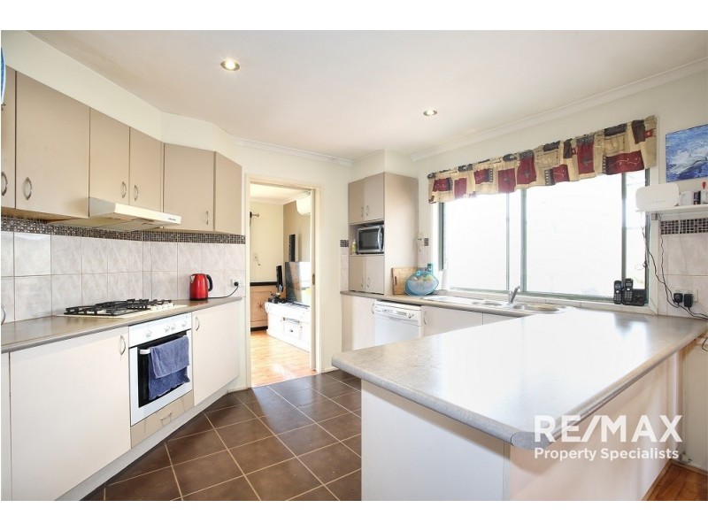 18 Summit Court, Hampton Park VIC 3976