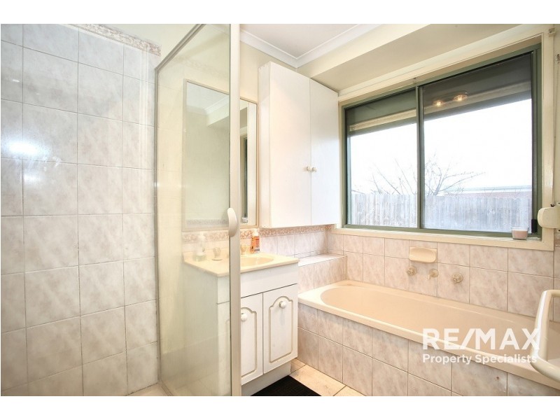 18 Summit Court, Hampton Park VIC 3976