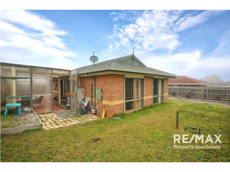 18 Summit Court, Hampton Park VIC 3976
