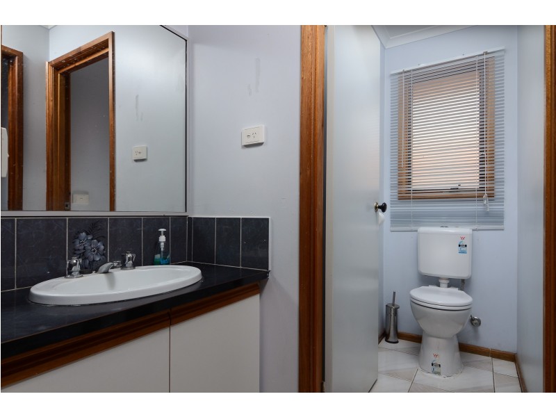 5 Enoch Rise, Hallam VIC 3803