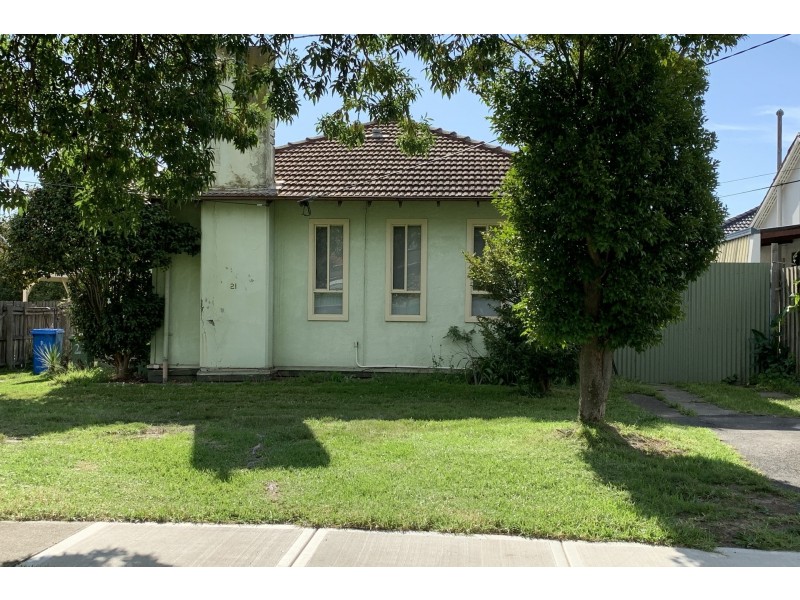 21 Oak Avenue, Doveton VIC 3177