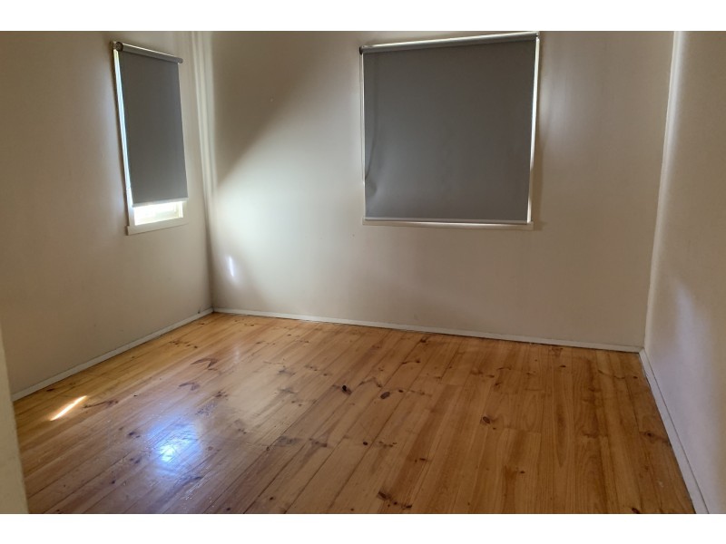 21 Oak Avenue, Doveton VIC 3177