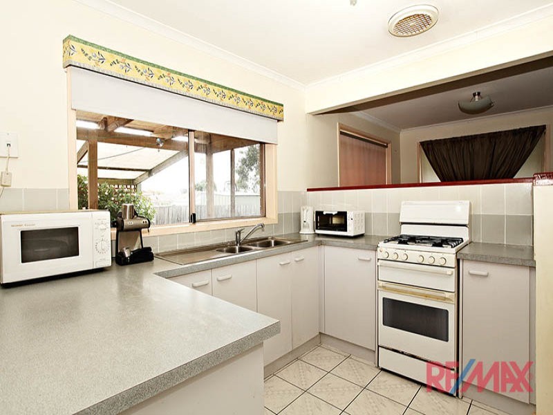 72 Raisell Road, Cranbourne VIC 3977