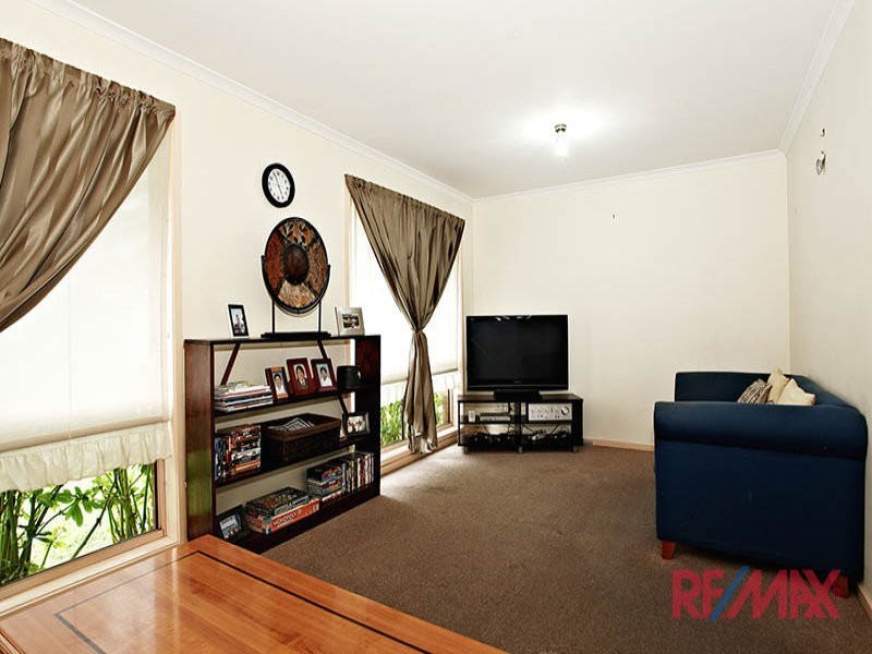 72 Raisell Road, Cranbourne VIC 3977