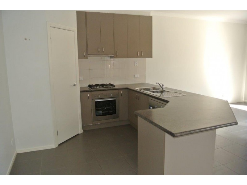 4/2-4 Jolly Street, Dandenong VIC 3175