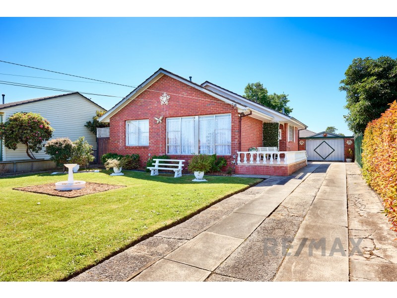 17 Cootamundra Street, Doveton VIC 3177