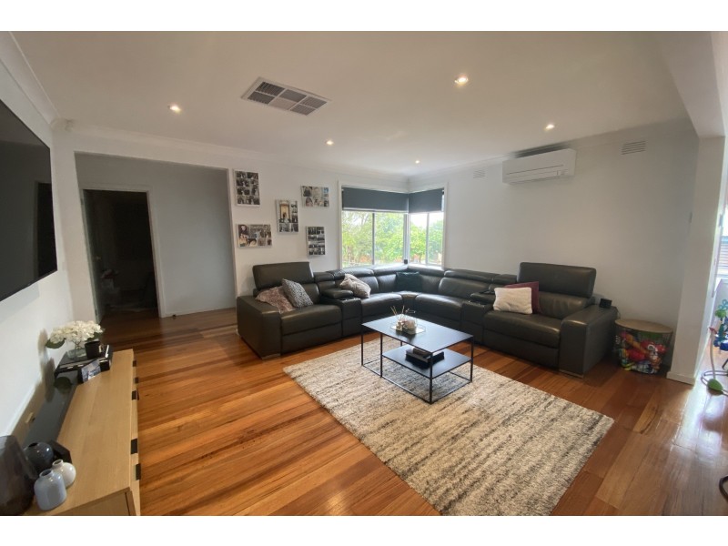 1 Sabine Avenue, Dandenong North VIC 3175