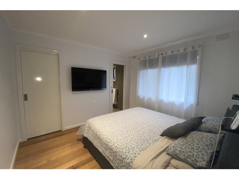 1 Sabine Avenue, Dandenong North VIC 3175