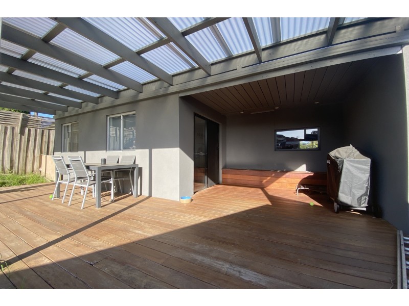 1 Sabine Avenue, Dandenong North VIC 3175