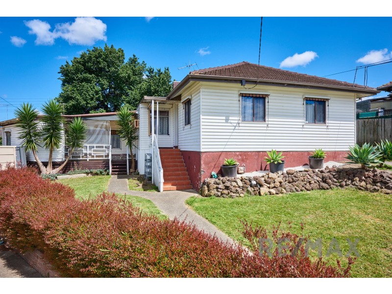 16 Eugenia Street, Doveton VIC 3177