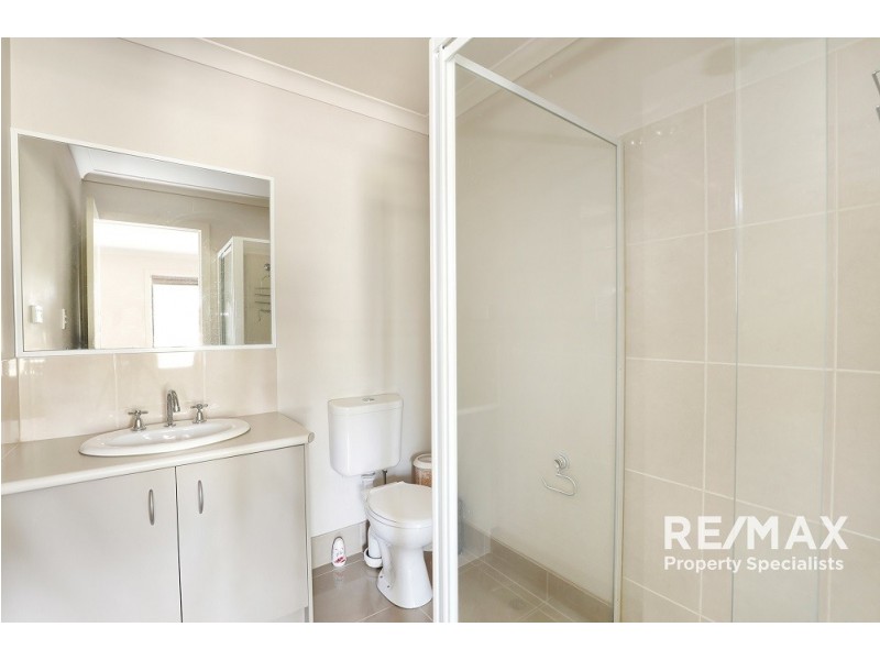 122 Sabel Drive, Cranbourne North VIC 3977