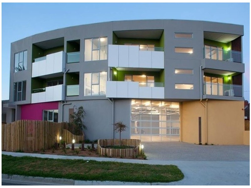 13/9 McFarlane Crescent, Dandenong VIC 3175