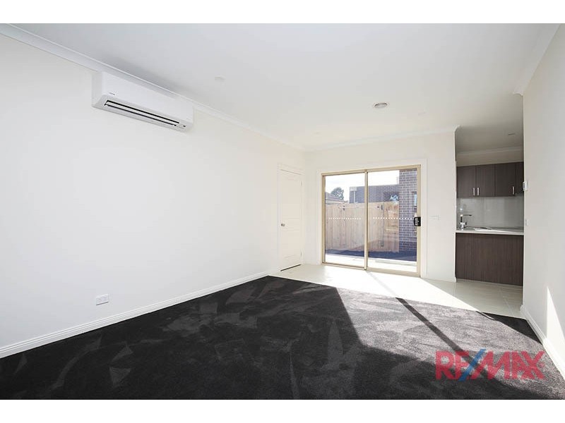 2/115 Langhorne Street, Dandenong VIC 3175