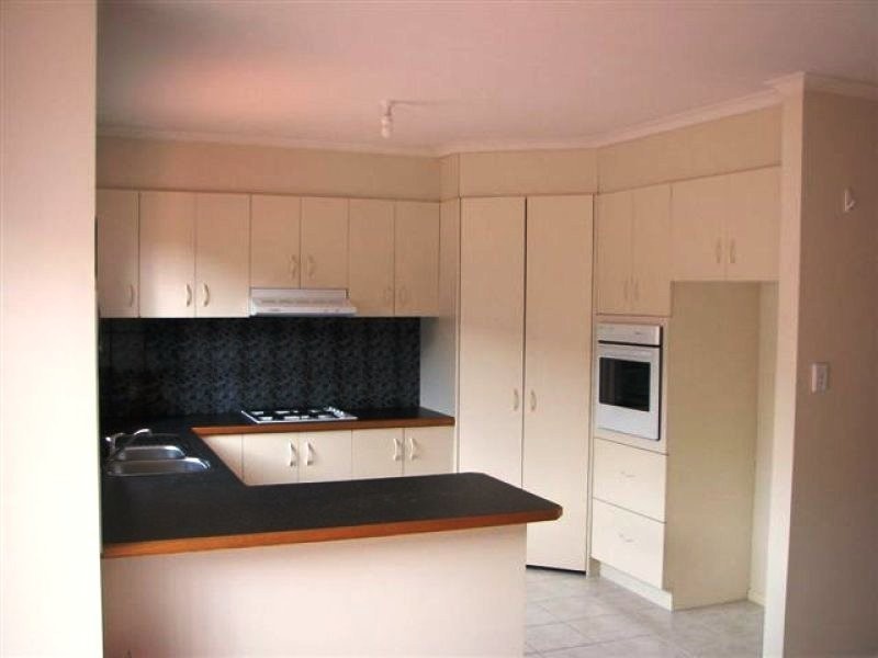 3/35 Hammond Road, Dandenong South VIC 3175