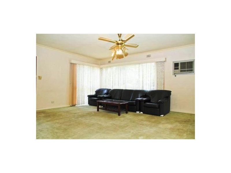 35 Dennis Street, Clayton VIC 3168