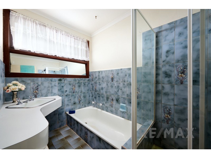 42 Betula Street, Doveton VIC 3177