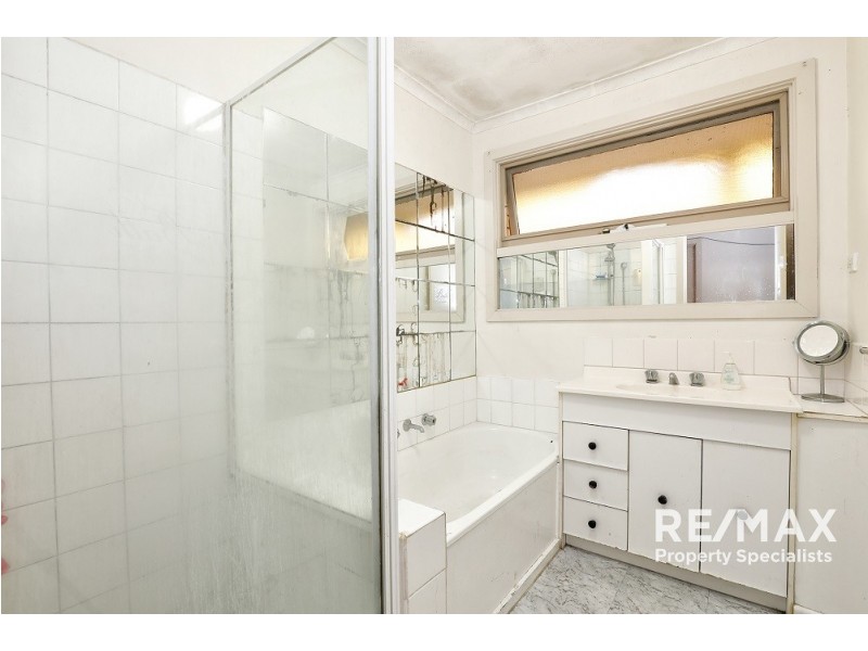 22 Vanessa Drive, Hampton Park VIC 3976