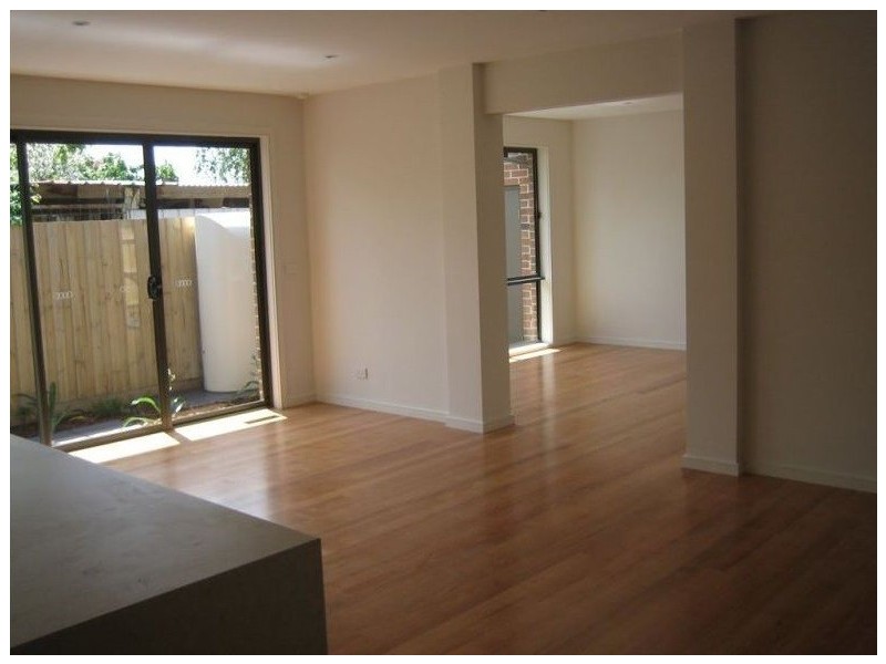 2/21 Knight Street, Clayton South VIC 3169