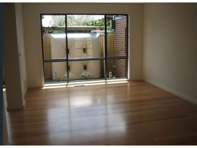 2/21 Knight Street, Clayton South VIC 3169