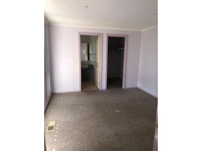 1/4 Stockdale Avenue, Clayton VIC 3168