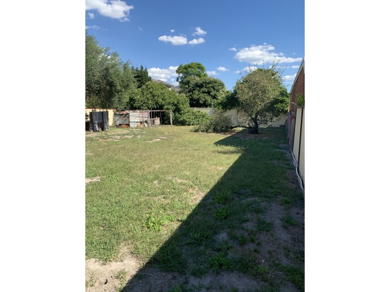 10 Wall Street, Noble Park VIC 3174