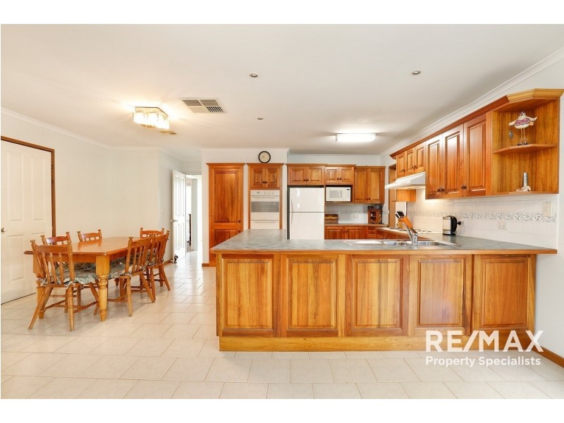 19 Mark Court, Hampton Park VIC 3976