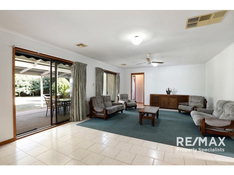 19 Mark Court, Hampton Park VIC 3976