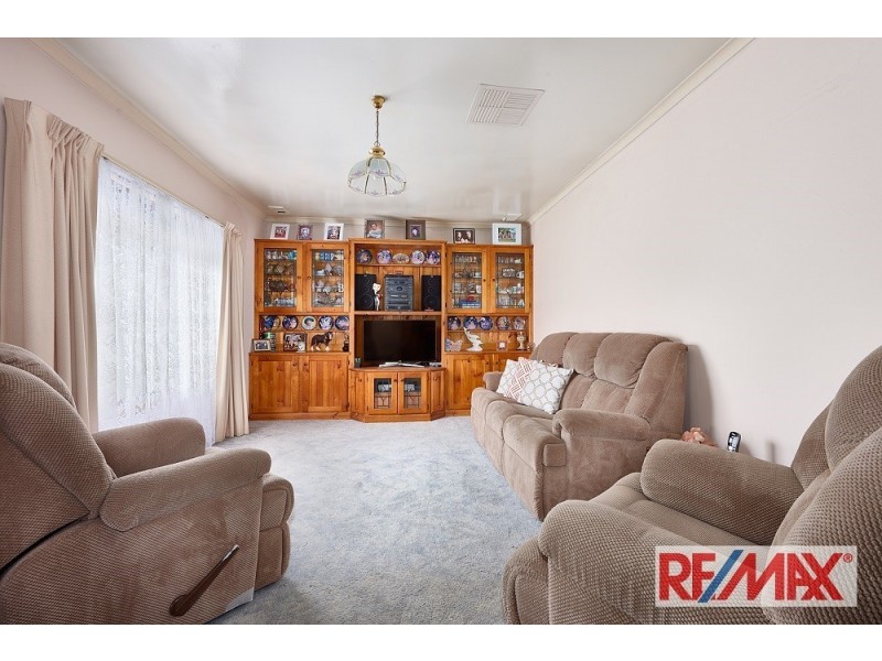 33 Paperbark Street, Doveton VIC 3177