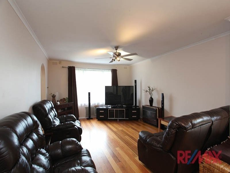 21 Allison Avenue, Eumemmerring VIC 3177