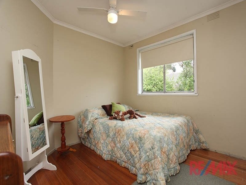 21 Allison Avenue, Eumemmerring VIC 3177