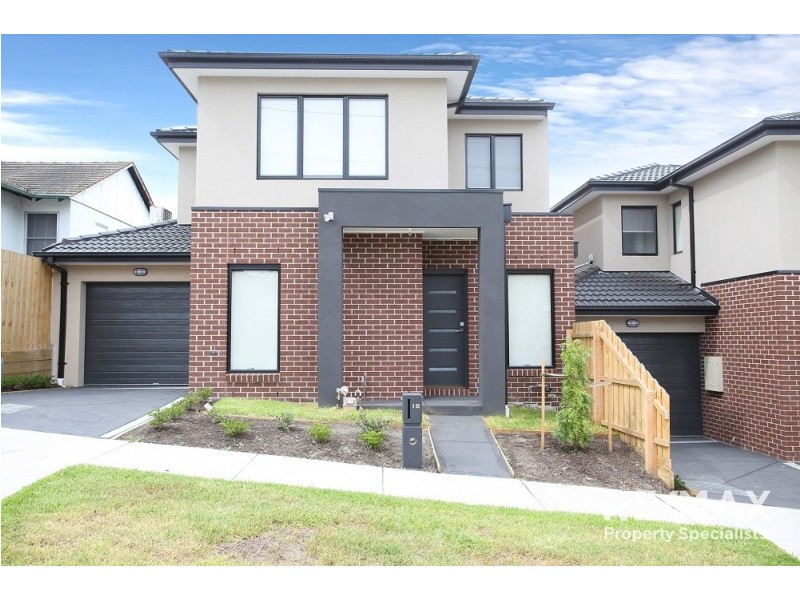 1B Magnolia Grove, Doveton VIC 3177