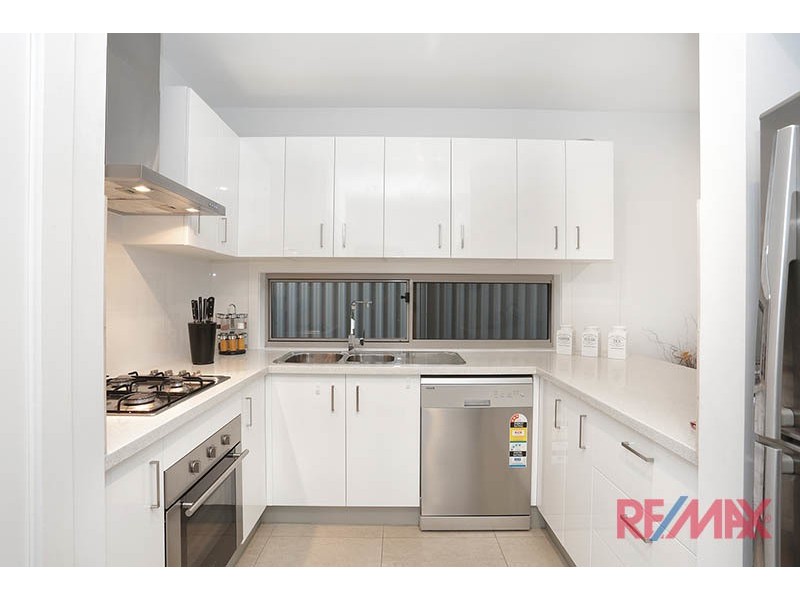 6 Alia Lane, Hallam VIC 3803