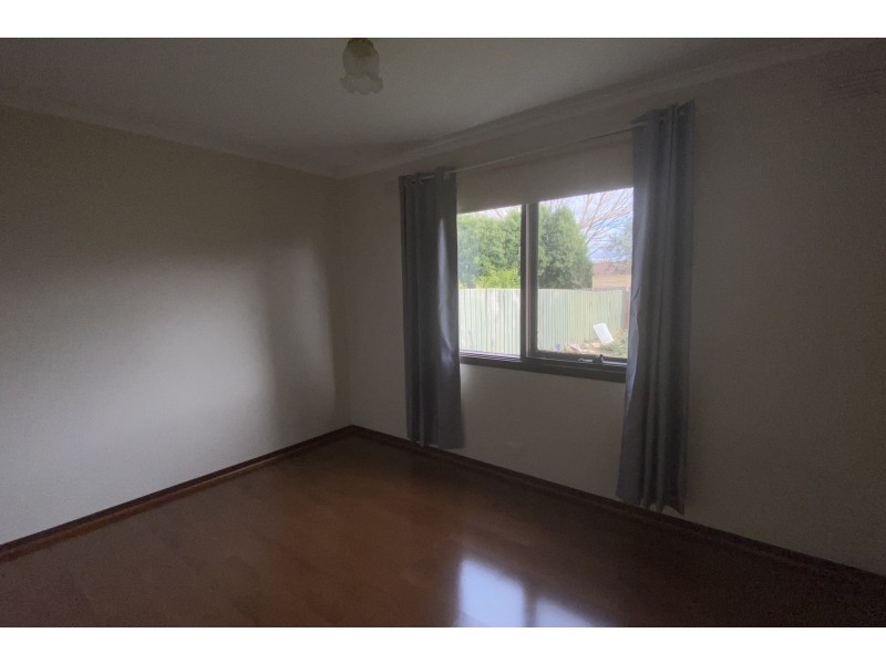 27 Camelot Drive, Glen Waverley VIC 3150