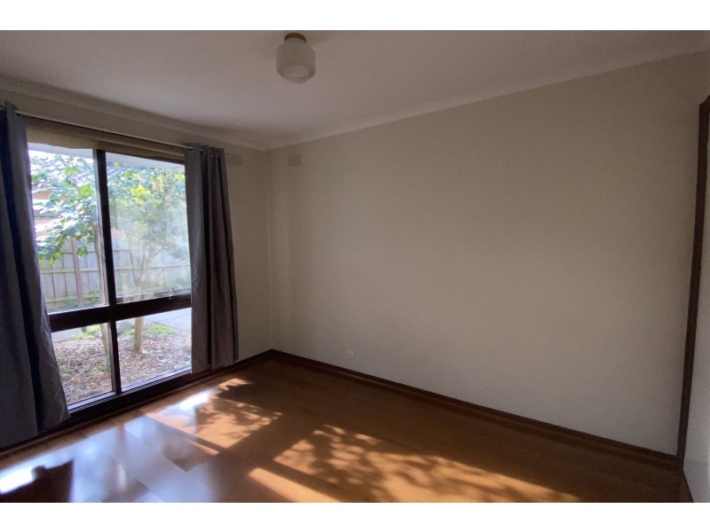 27 Camelot Drive, Glen Waverley VIC 3150