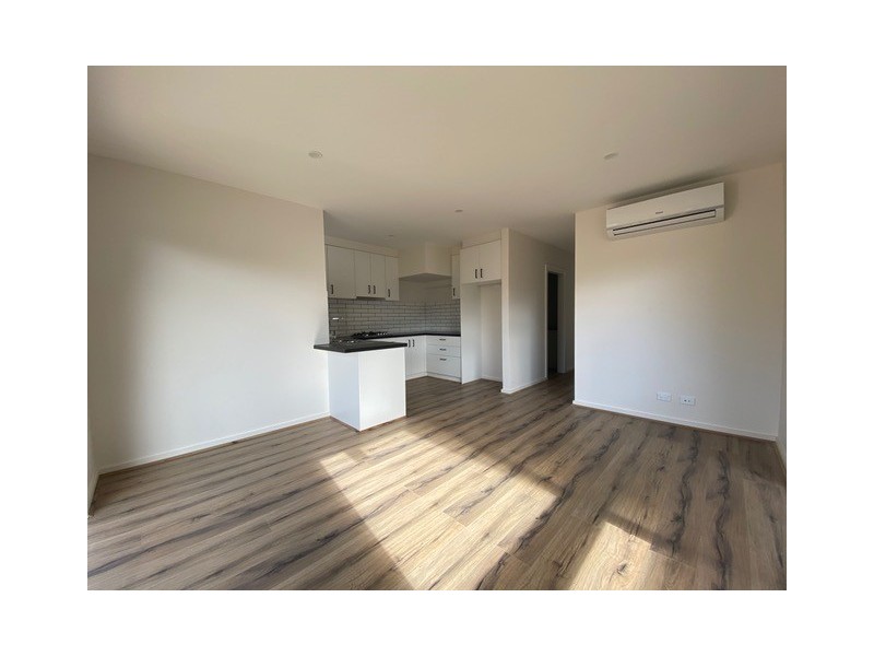 3/110-112 Frawley Road, Hallam VIC 3803