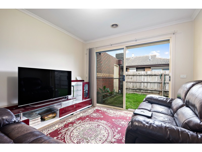 2/41-43 Bruce Street, Dandenong VIC 3175