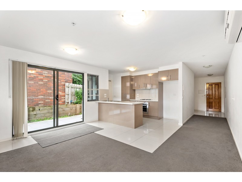 6/23 Edith Street, Dandenong VIC 3175