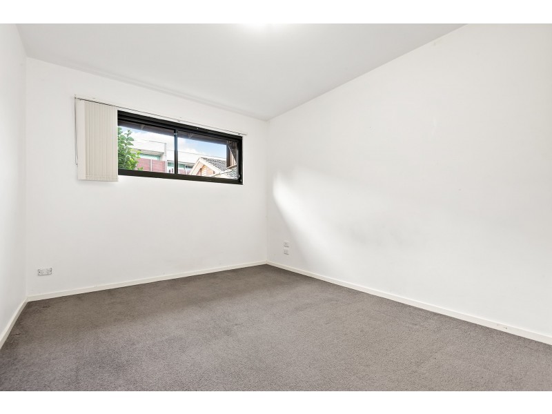 6/23 Edith Street, Dandenong VIC 3175