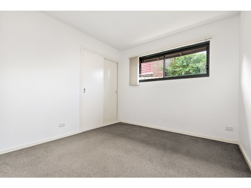 6/23 Edith Street, Dandenong VIC 3175