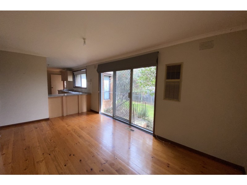 8 Cassia Court, Endeavour Hills VIC 3802