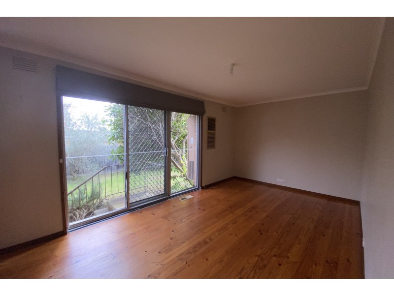 8 Cassia Court, Endeavour Hills VIC 3802