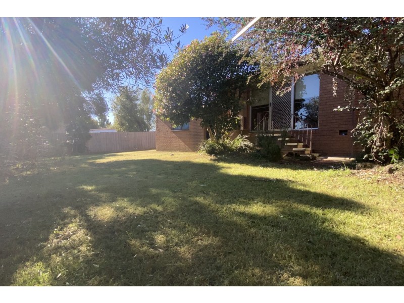 8 Cassia Court, Endeavour Hills VIC 3802