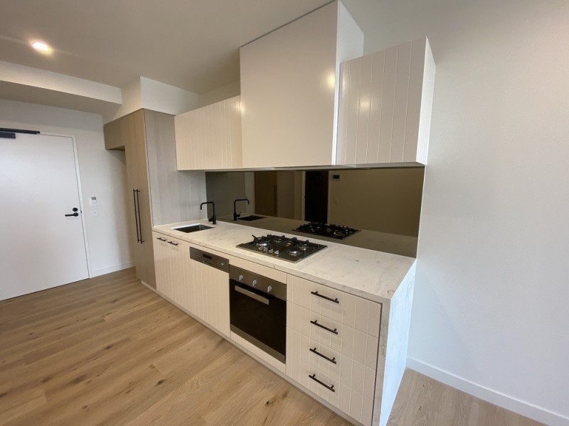 1711/868 Blackburn Road, Clayton VIC 3168