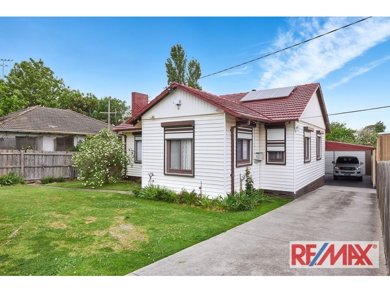 33 Paperbark Street, Doveton VIC 3177