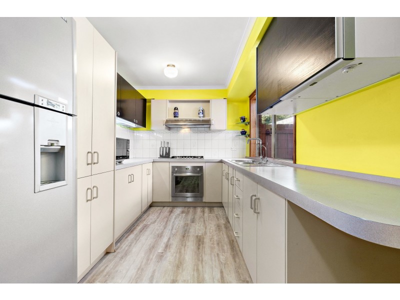 5 Bill Place, Hampton Park VIC 3976