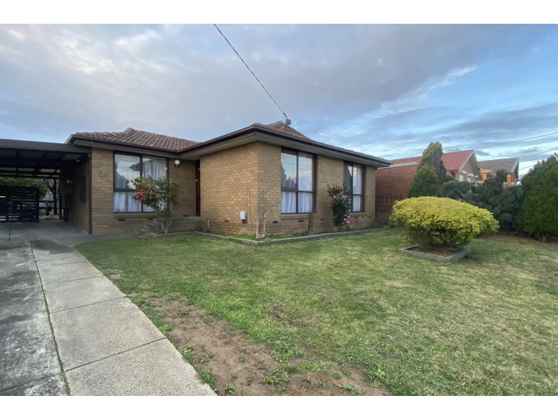 39 Manning Drive, Noble Park North VIC 3174