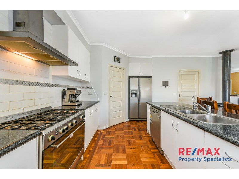48 Kirkwood Crescent, Hampton Park VIC 3976