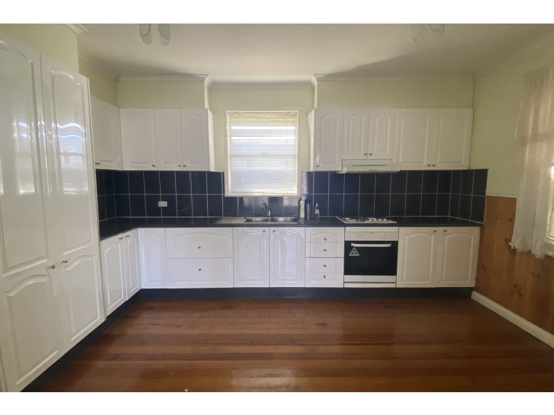 1/17 Scarlet Drive, Doveton VIC 3177